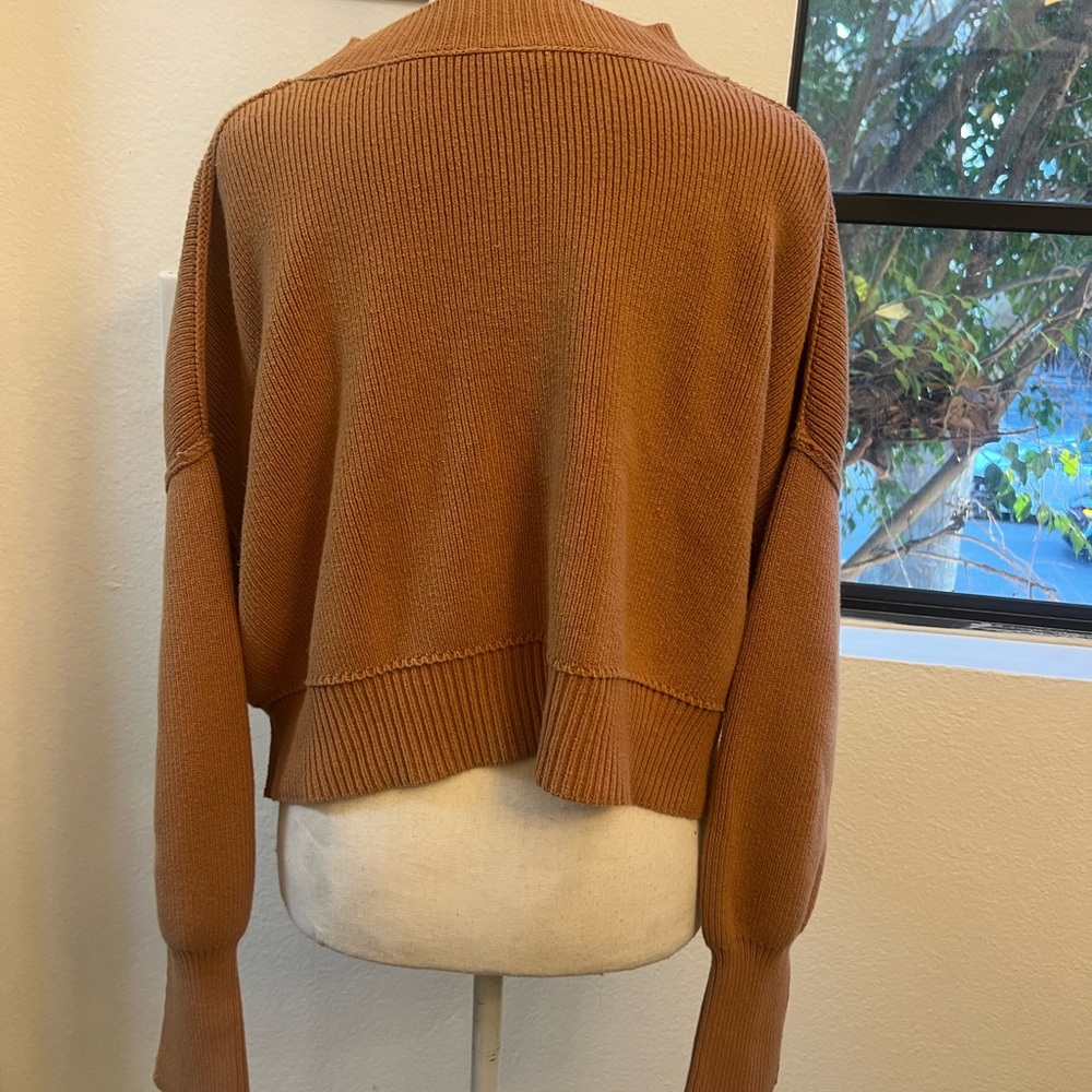 Free People‎ Easy Street Crop Pullover - Picture 3 of 8